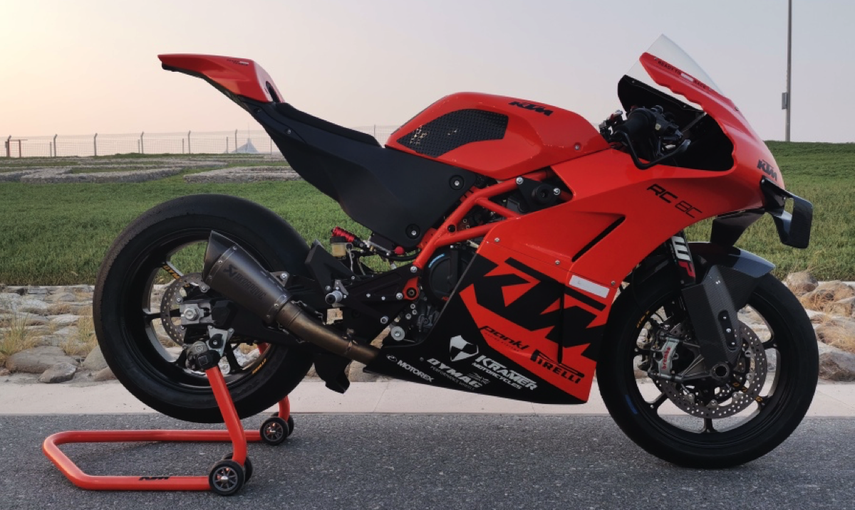 KTM RC8C rental
